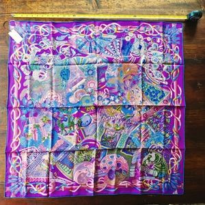 AUTHENTIC AND RARE Hermès scarf violet & rose